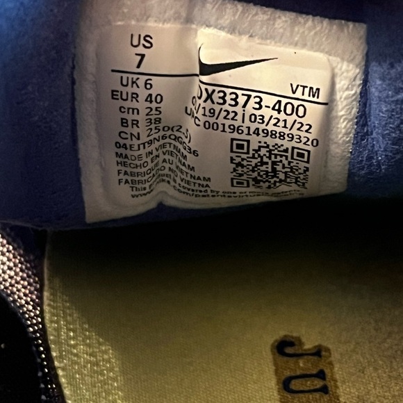 Nike Blue and Light Blue Athletic Shoes - Picture 8 of 8